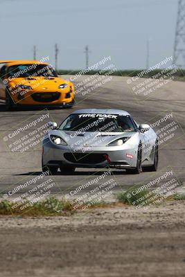 media/May-11-2024-Lotus Club of SoCal (Sat) [[dbcd79269c]]/Intermediate/Session 2 (Outside Grapevine)/